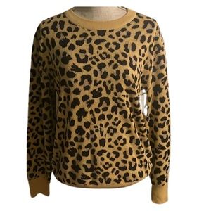 Simply southern sweater in cheetah animal print.
